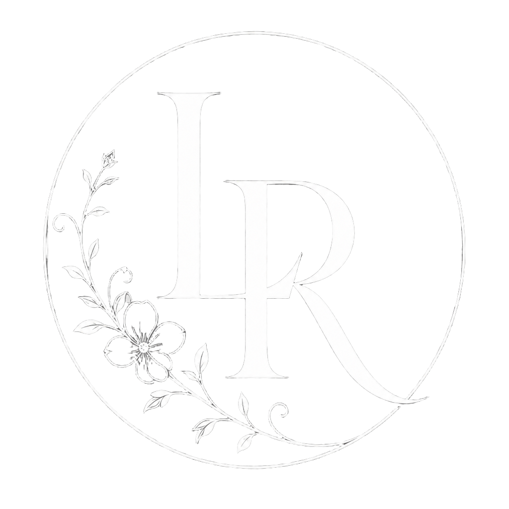 Larissa Ribeiro logo